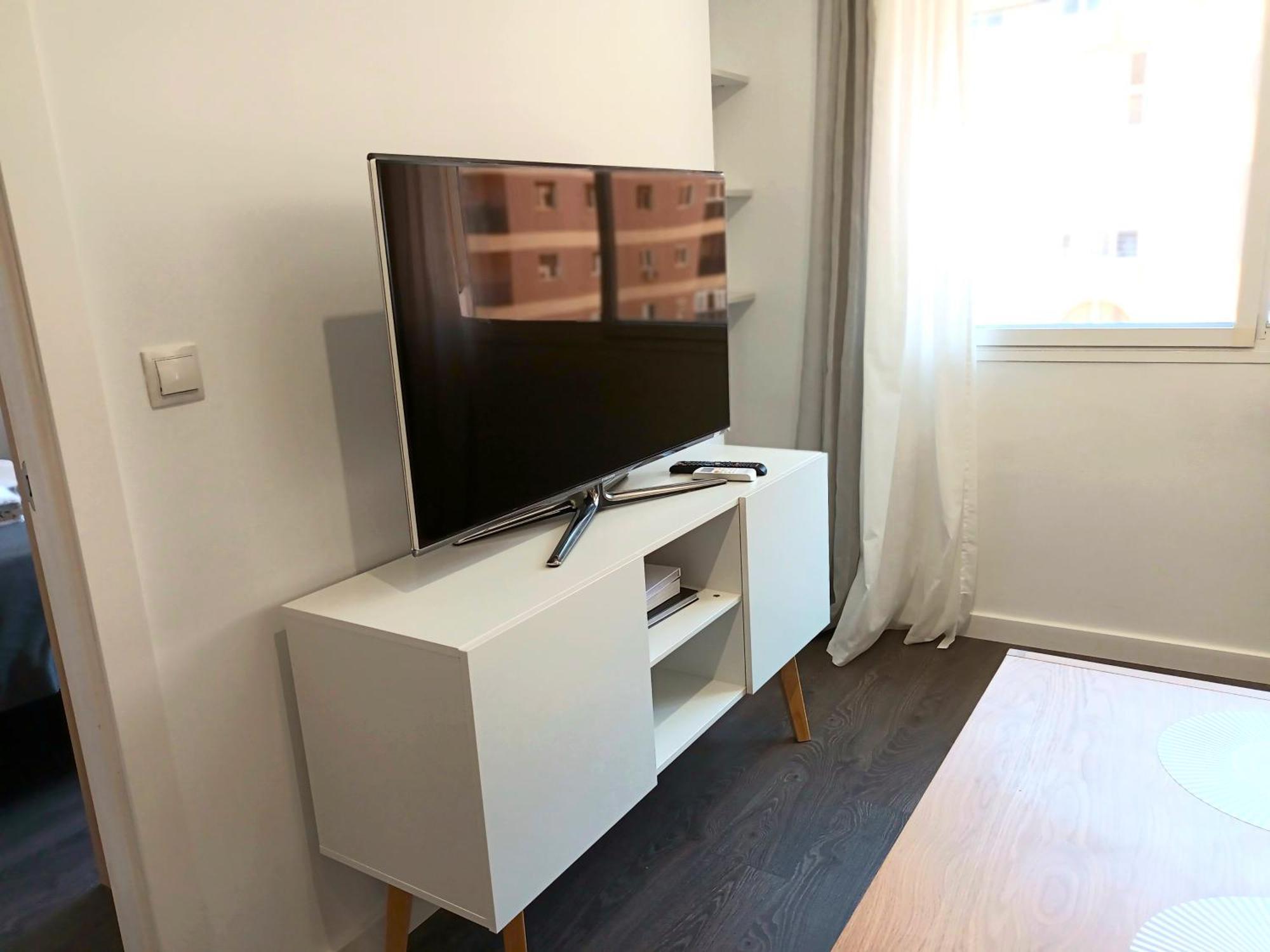 Apartamento Vacacional Cuarteles Malaga Bagian luar foto