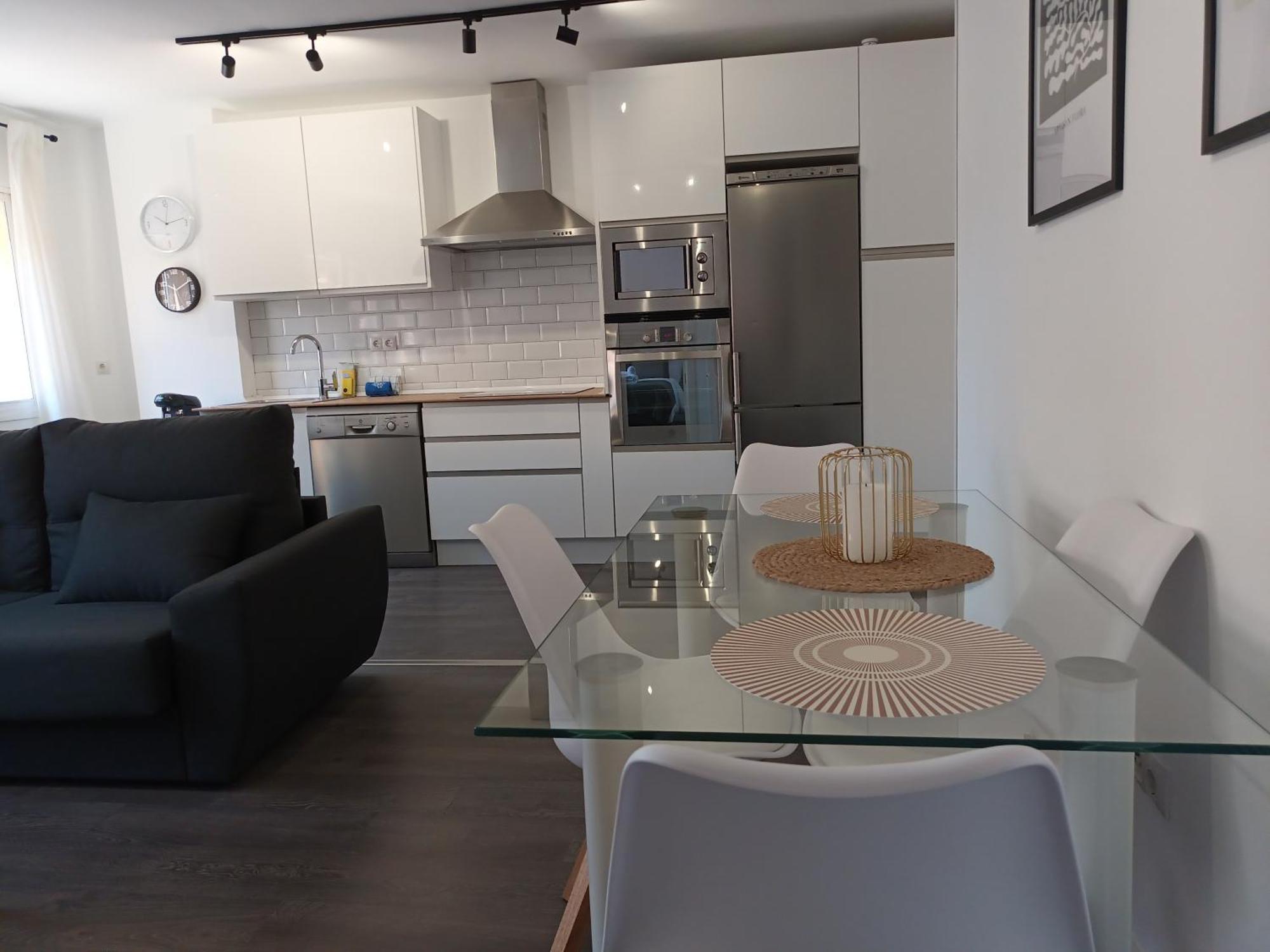 Apartamento Vacacional Cuarteles Malaga Bagian luar foto