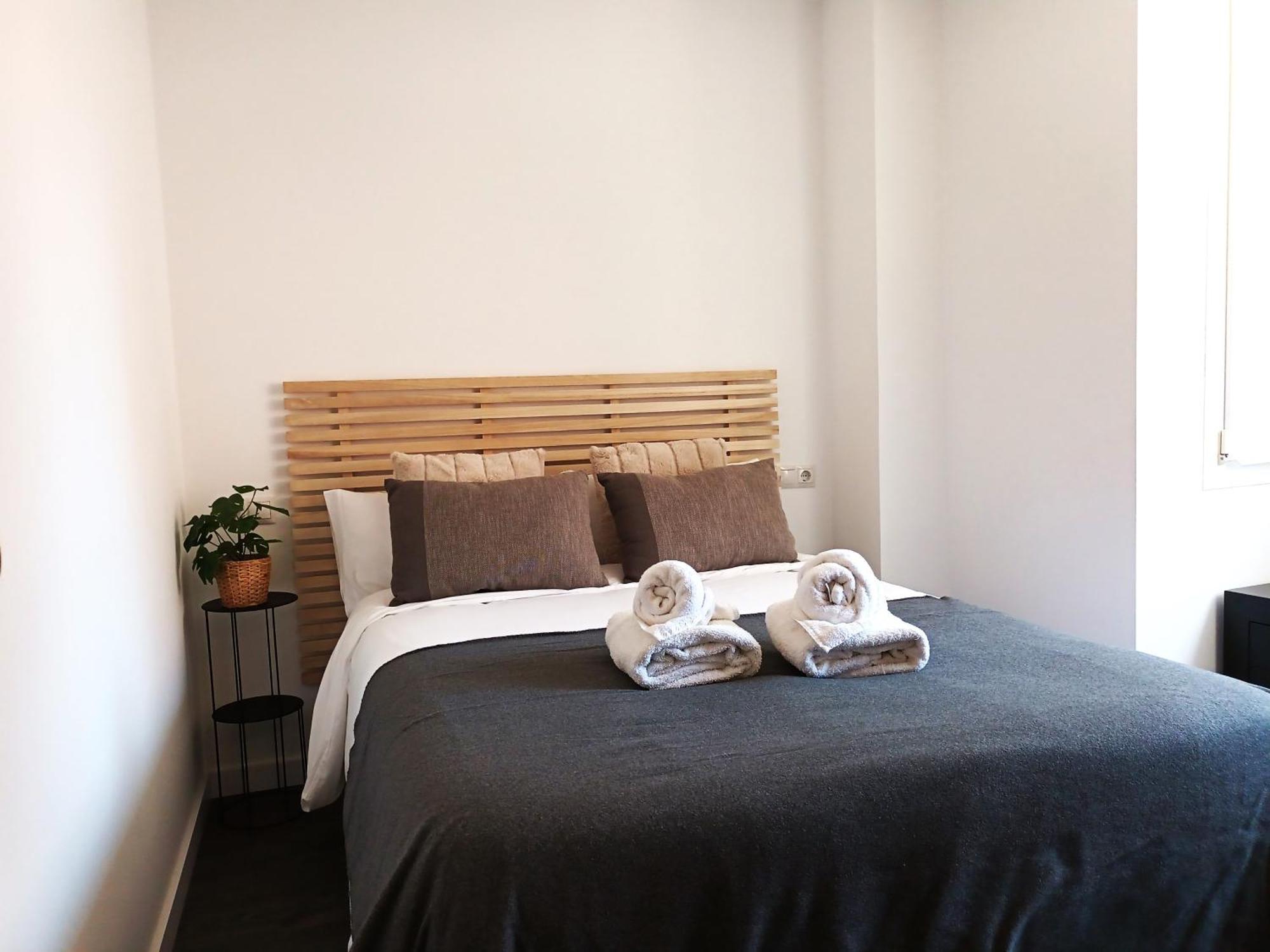 Apartamento Vacacional Cuarteles Malaga Bagian luar foto